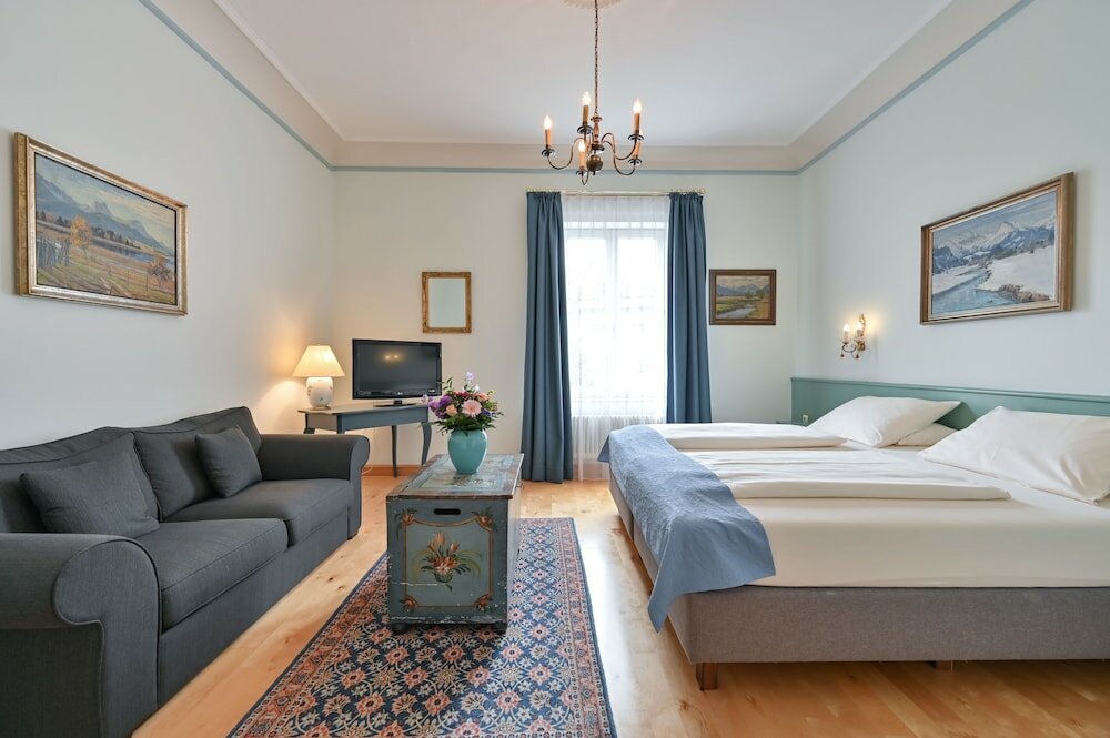 Фото Hotel Hirsch