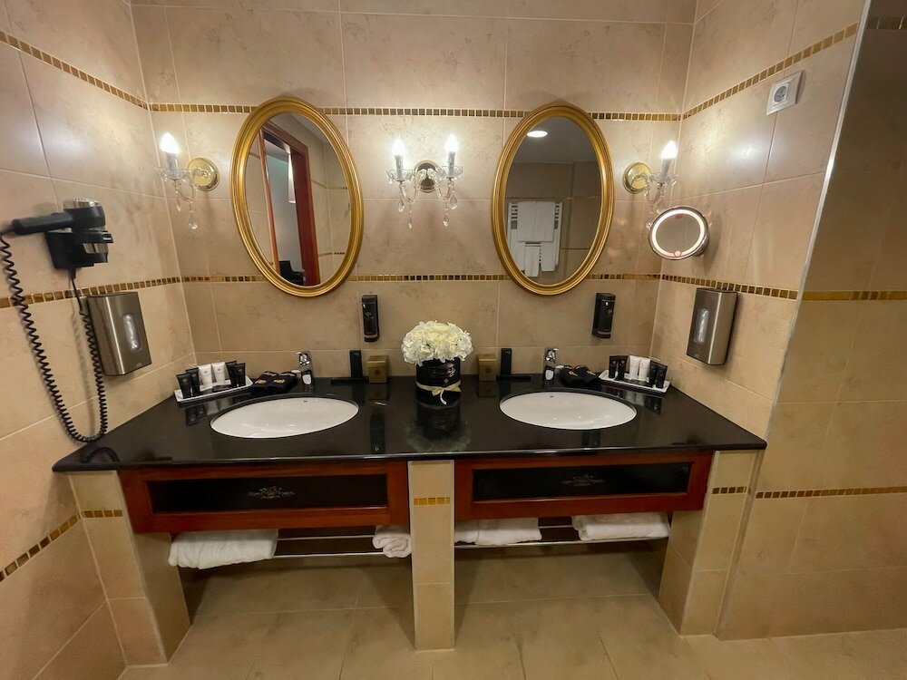 Фото Hotel Divinus