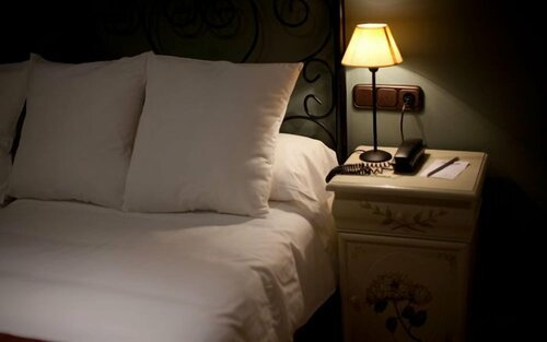 Гостиница Hotel Alfonso IX в Касересе