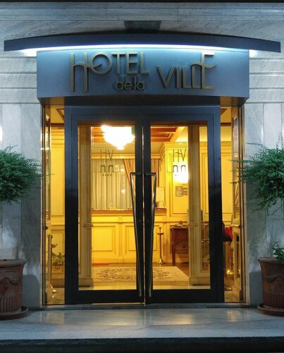 Гостиница Hotel De la Ville