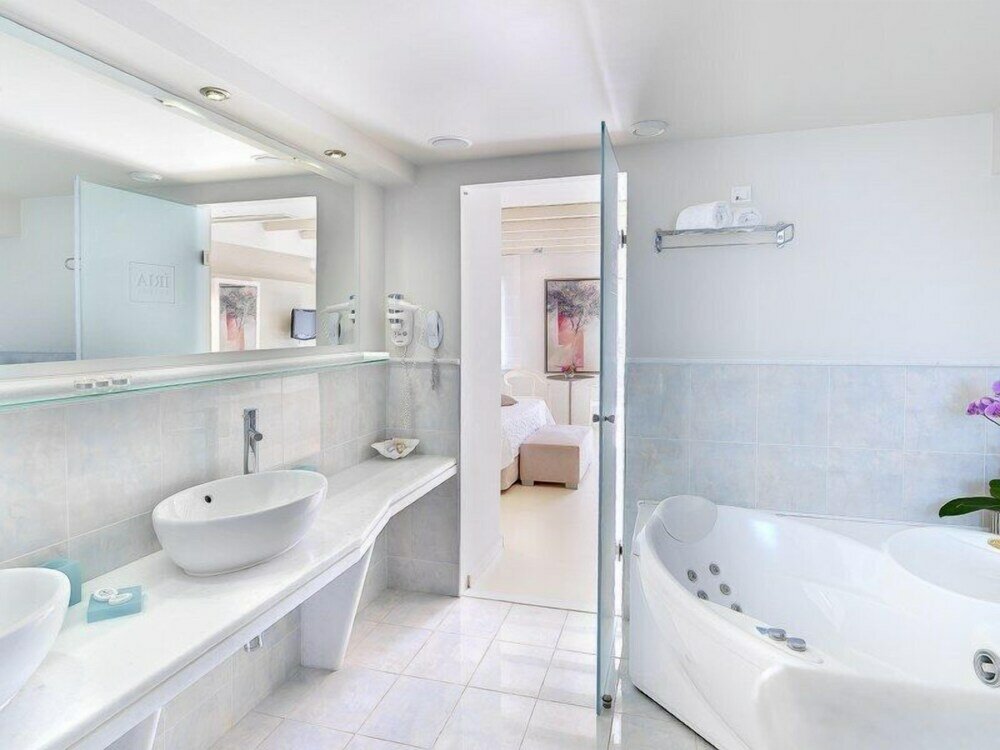 Фото Iria Beach art hotel