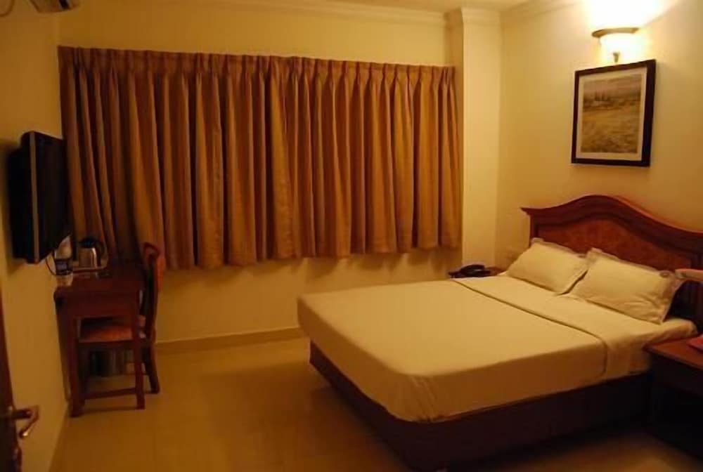 Фото Kings Hotel Egmore