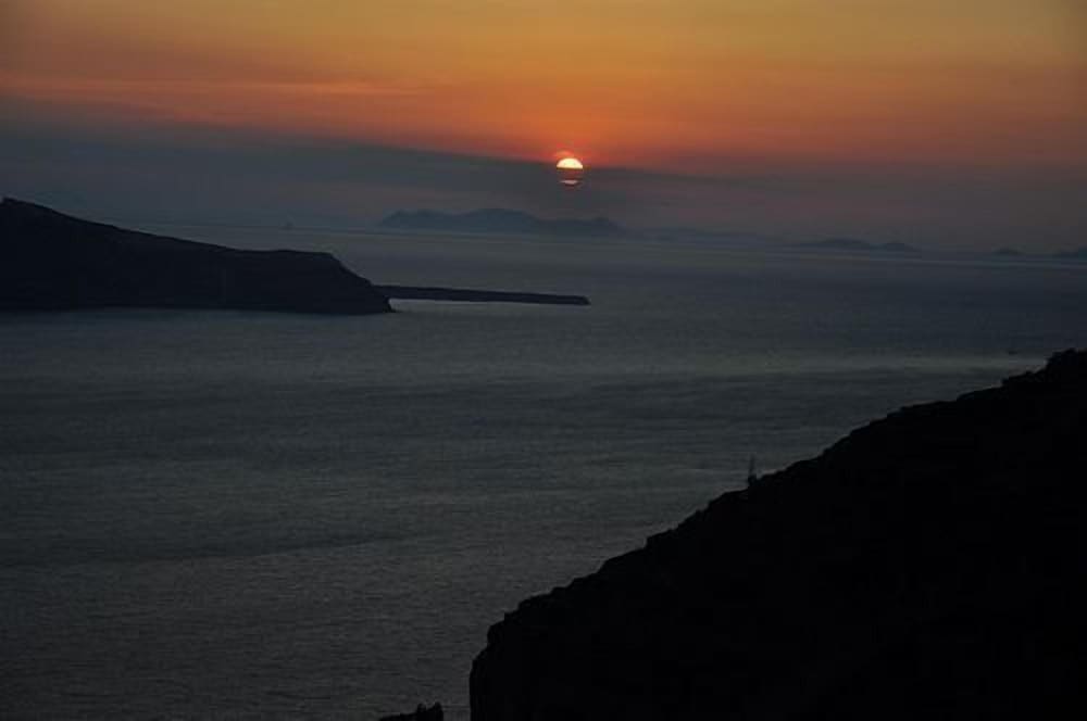 Фото Ikastikies Suites