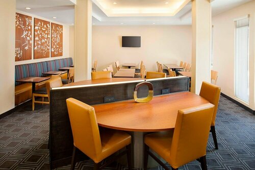 Гостиница TownePlace Suites by Marriott Goodyear