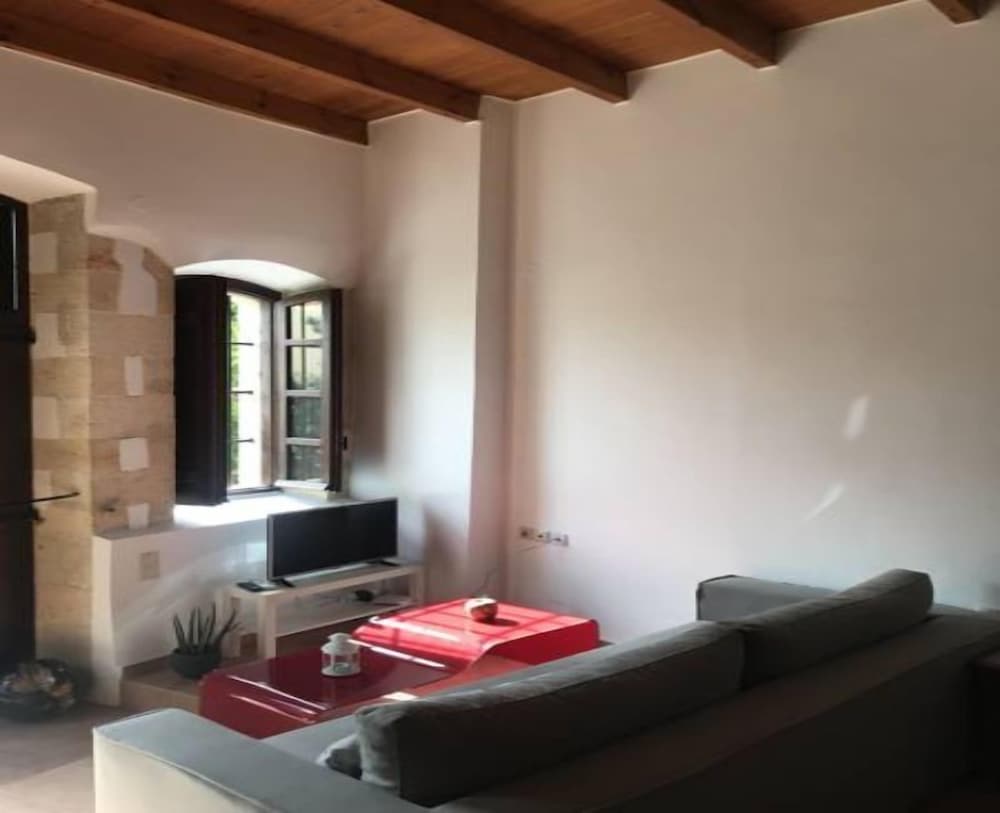 Фото Lithinon Cozy Studios and Suites