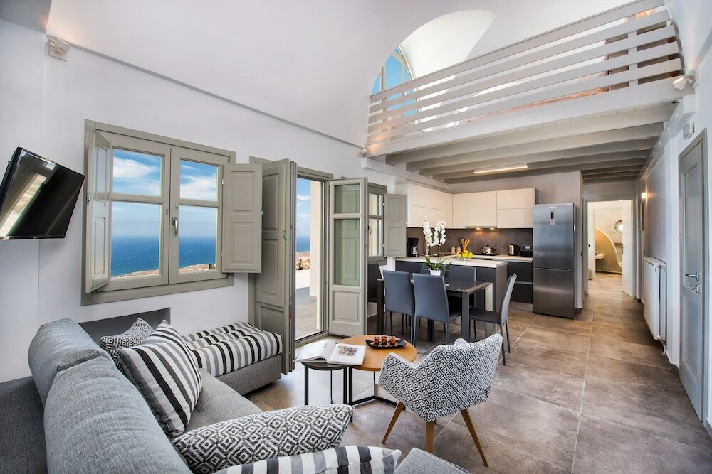 Фото Theano Cave Suites & Villas