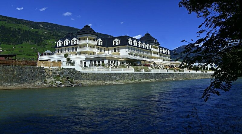Гостиница Grandhotel Lienz в Лиенце