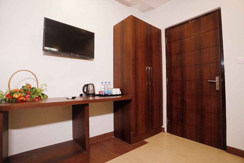 Фото Hotel Dolphin International