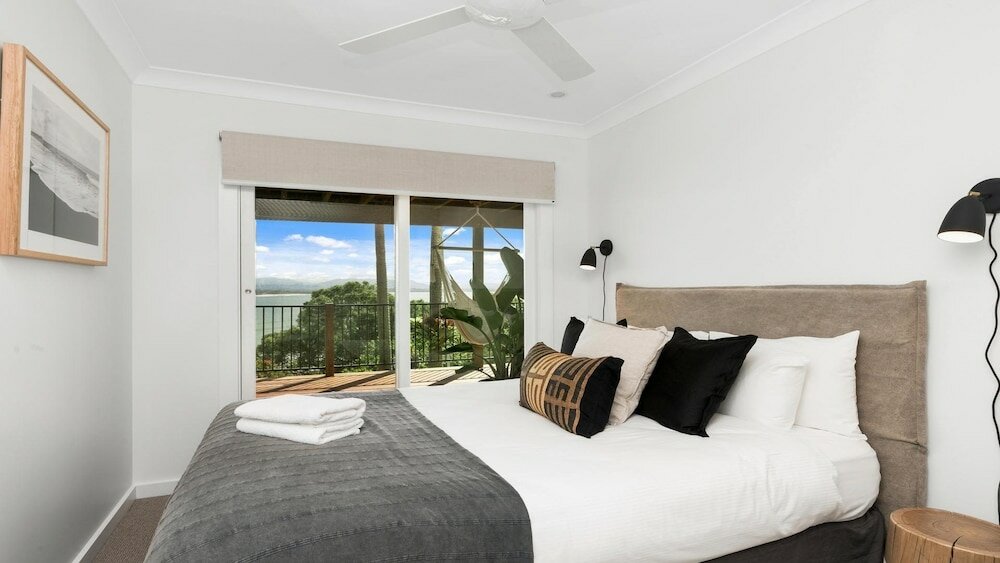 Фото Your Luxury Escape - Sway