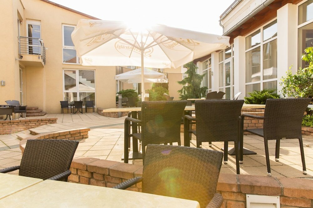 Фото Ce Plaza Hotel