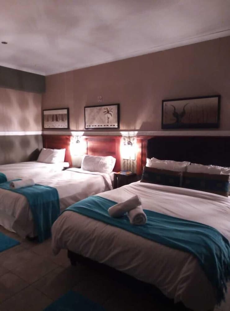 Фото Bread & Barrel Bellville Guesthouse