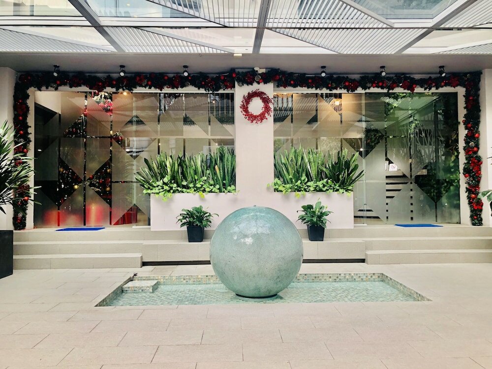 Фото Royal Dragon Boutique Hotel