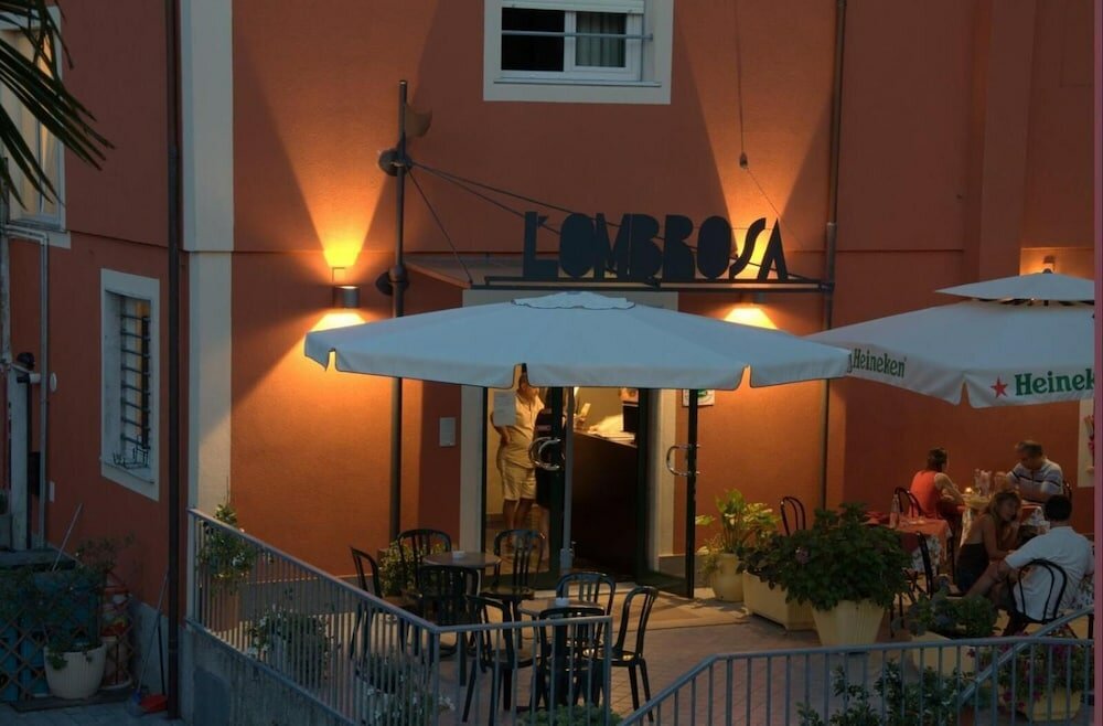 Фото Hotel Locanda l'Ombrosa