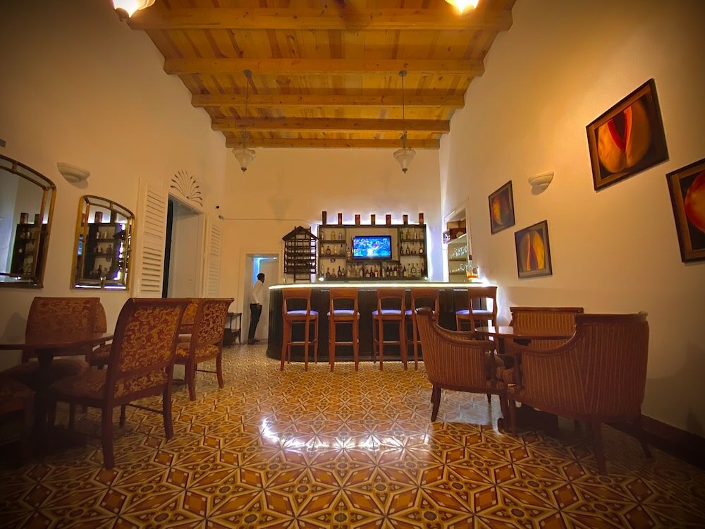 Фото Manoir Adriana Hotel