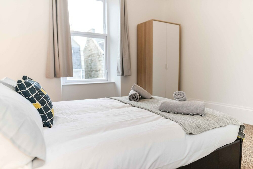 Фото Aberdeen City Modern Apartment