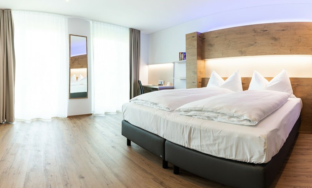 Фото Jet Hotel Zurich Airport