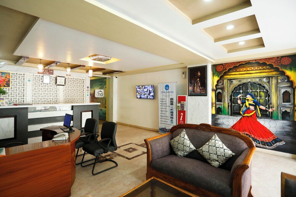 Фото Hotel Dolphin International