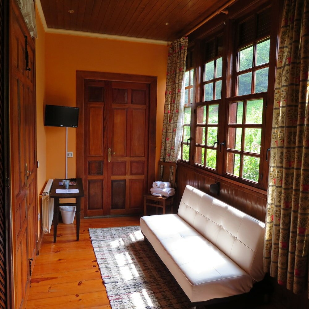 Фото Agroturismo La Casona de Belmonte