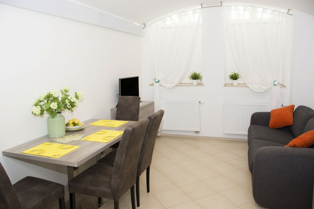 Фото Limes Apartments