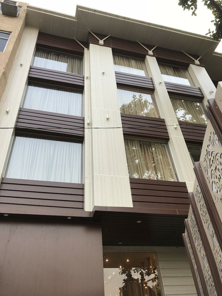 Фото Jrd Pride - A Unit Of Jrd Exotica