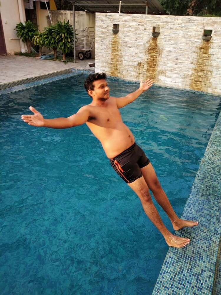 Фото New Kovalam Beach Hotel