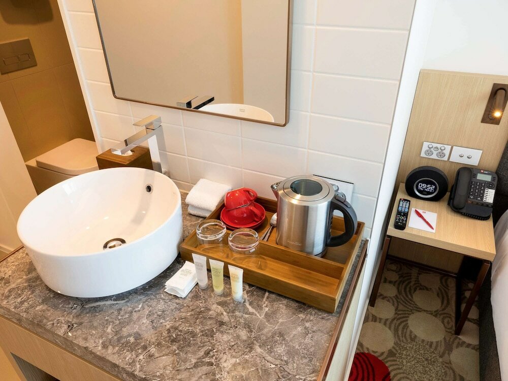 Фото Novotel Melbourne Central