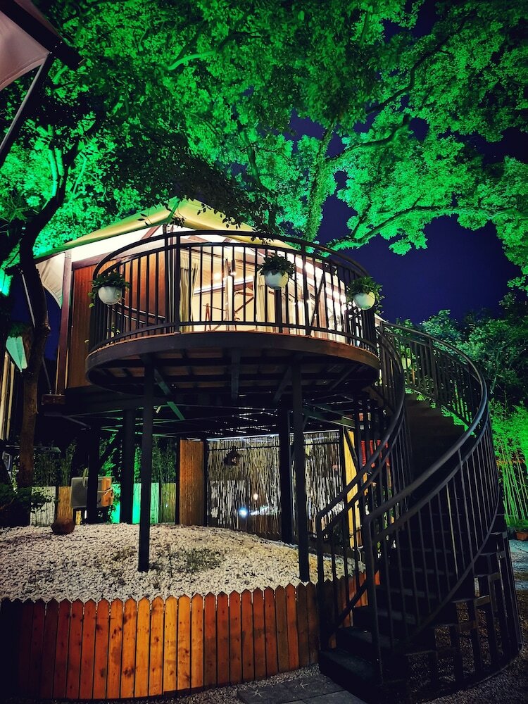 Фото Hantang Xinge Touring Car House