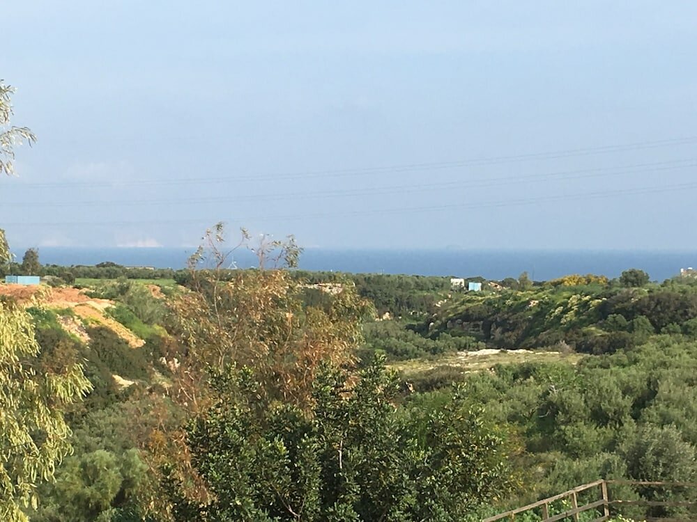 Фото Arion Stables & Apartments