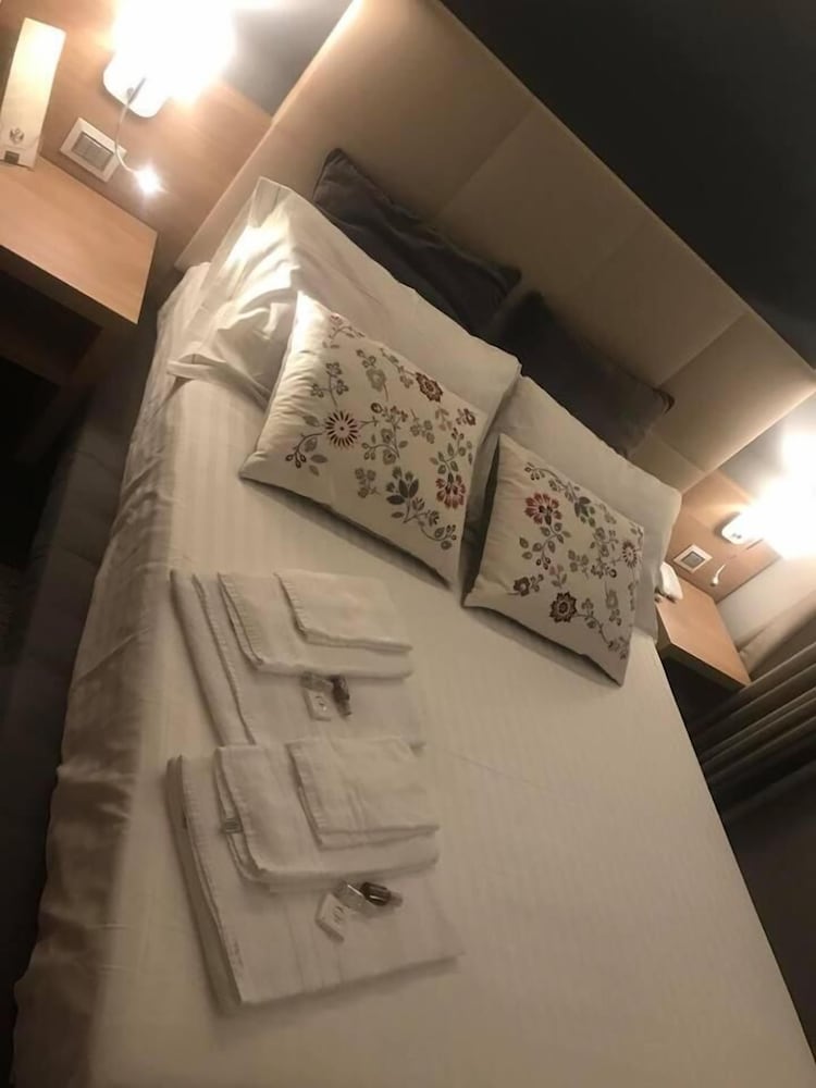 Фото Viale San Martino B&b