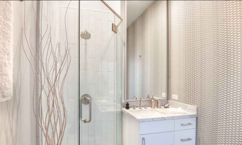 Фото Malibu Ocean Front Villa