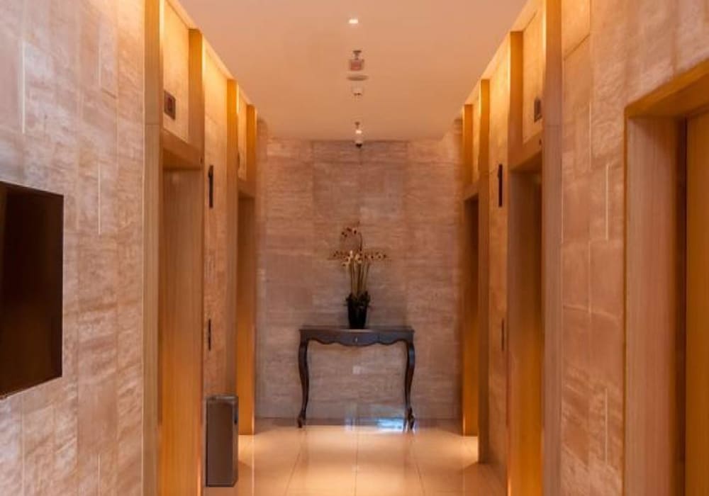 Фото Suasana All Suites Hotel