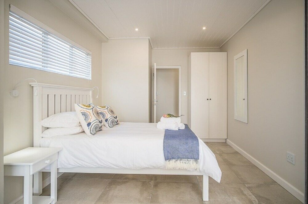 Фото Fork West Apartments - Ground Floor 8