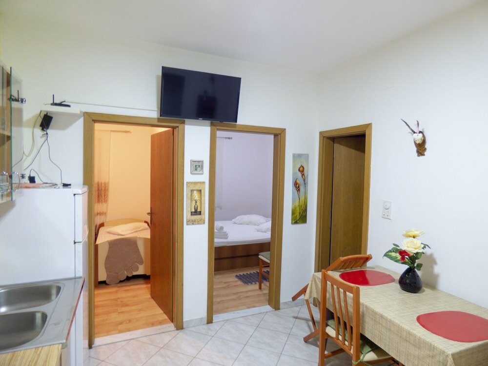 Фото Apartments Plaza