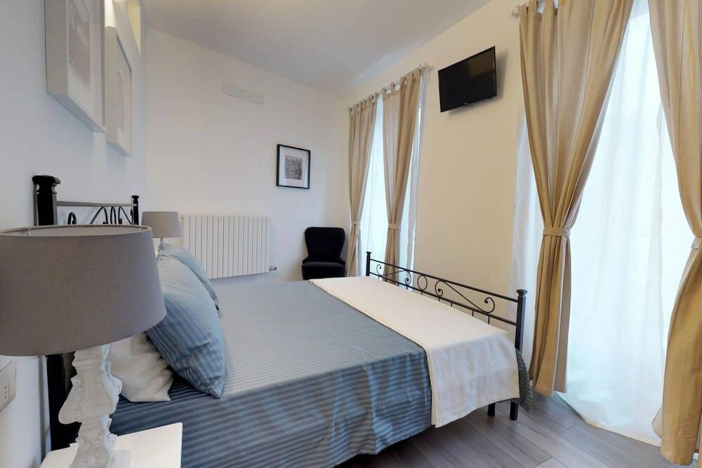 Фото Luxury 2 bedrooms apartment