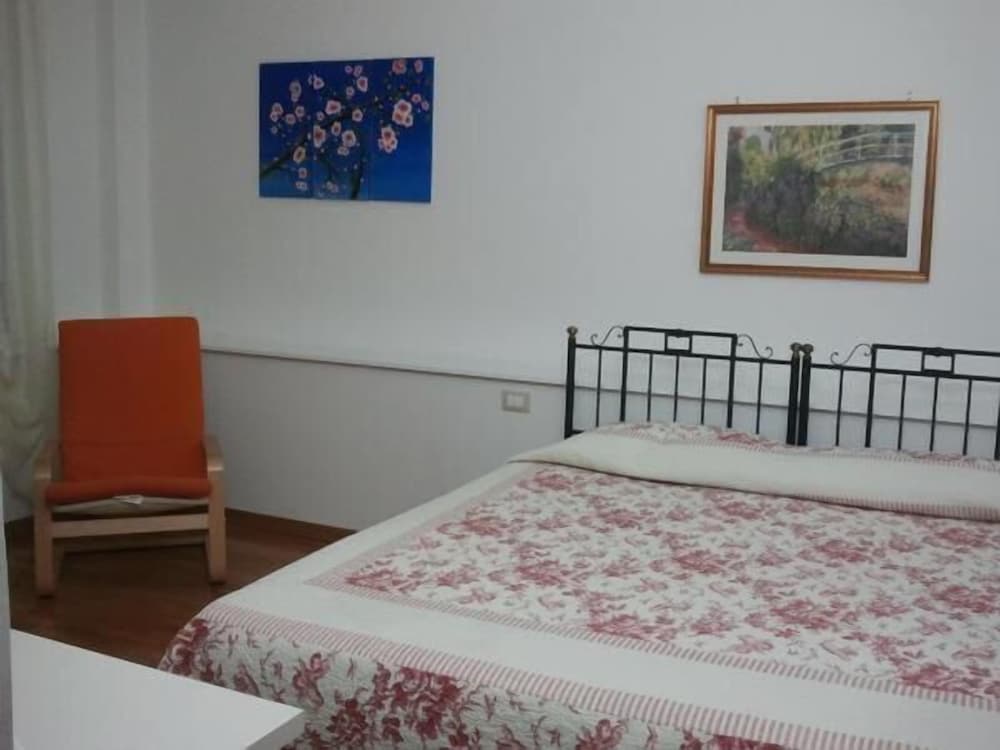 Фото Il Mandorlo b&b