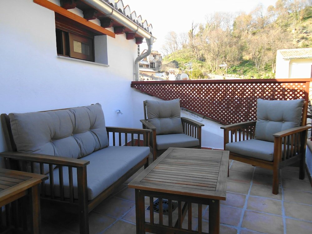 Фото Apartamentos Turisticos Mauror