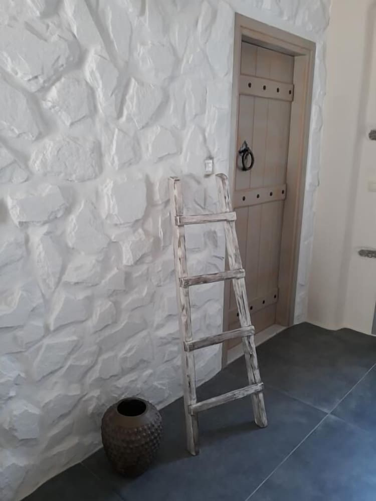 Фото Ampelos Residence