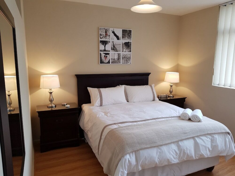 Фото Silver lining beach apartment