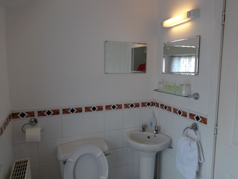 Фото Dumfries Villa