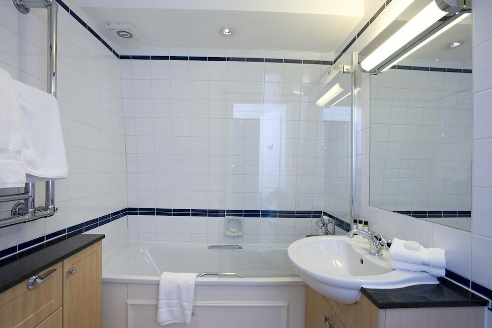 Фото Harrods Luxury Apartments