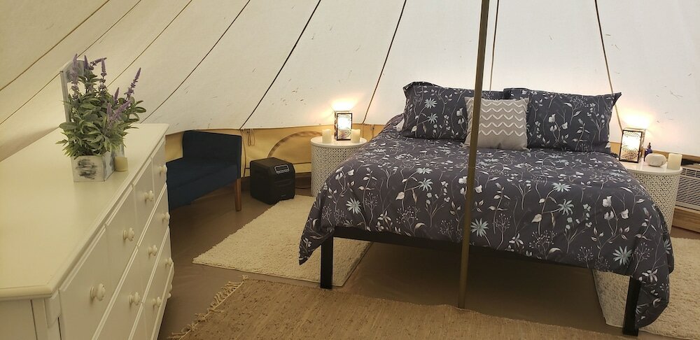 Фото Sassy Springs Retreat