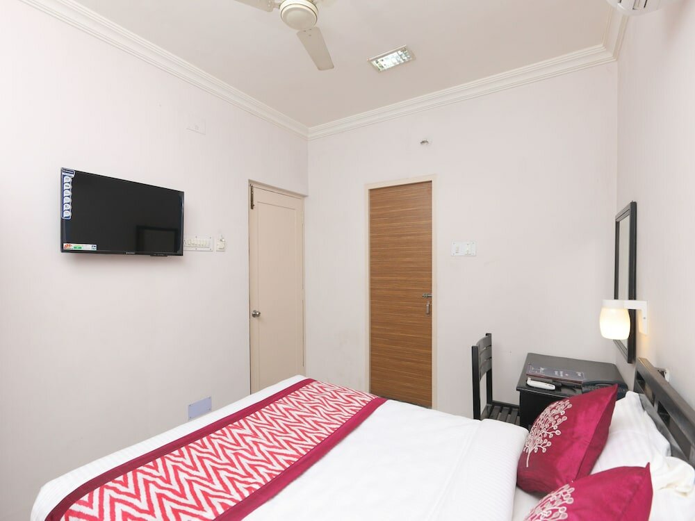 Фото Oyo 11661 Krishna Park