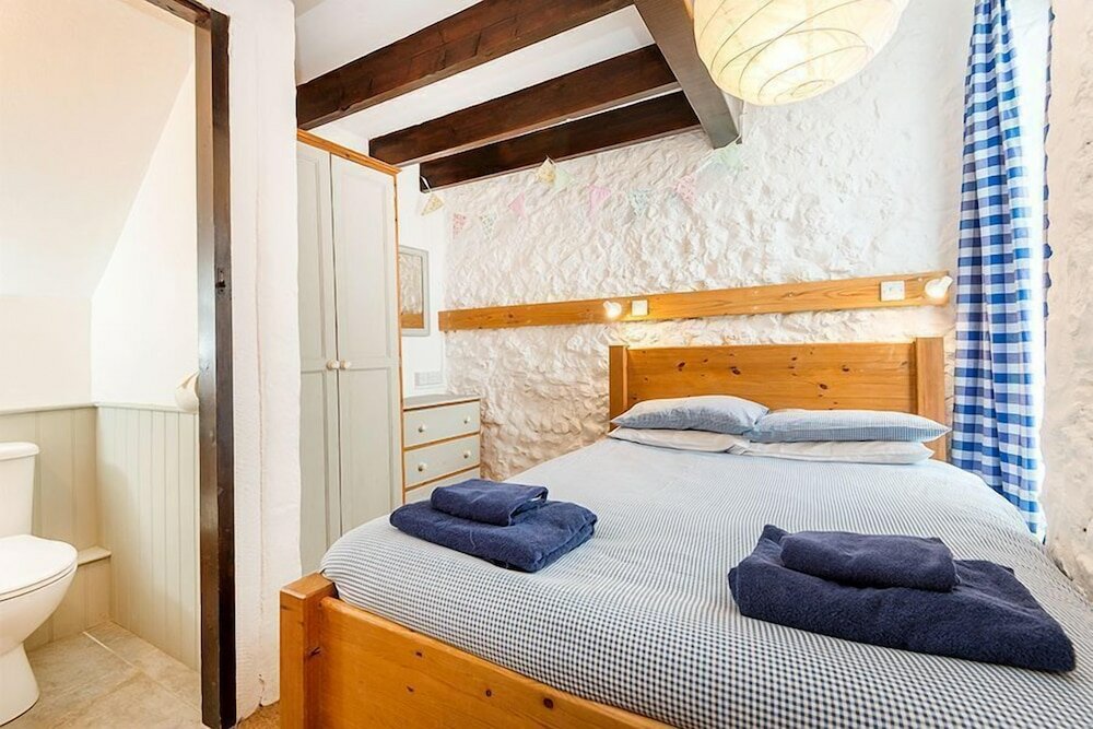 Фото Berehayes Holiday Cottages