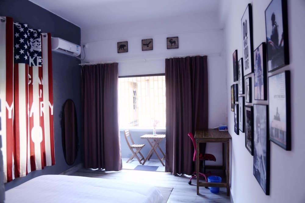 Фото Zhaohuaxishi Youth Hostel