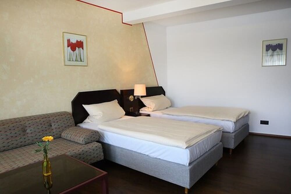 Фото Hotel Harßhof