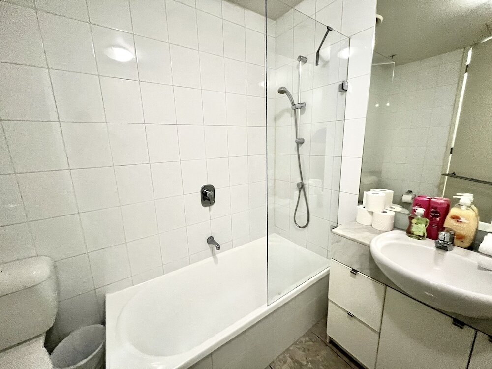 Фото ReadySet Apartments at Sentinel