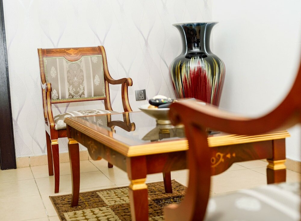 Фото The Nook Apartments