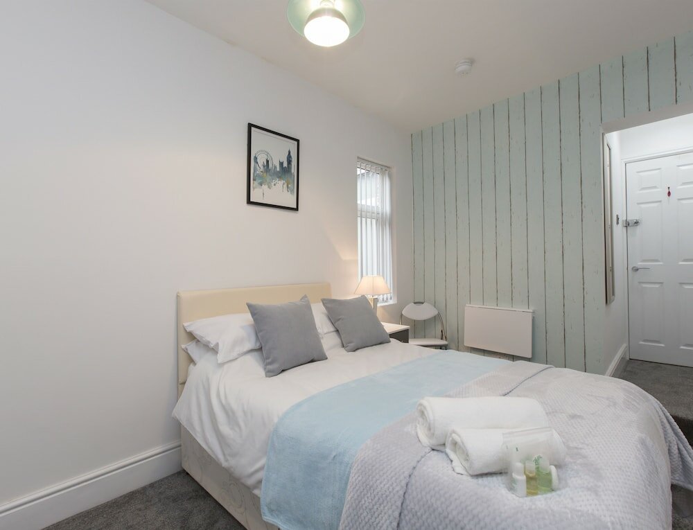 Фото Townhouse Plus @ 40 West St