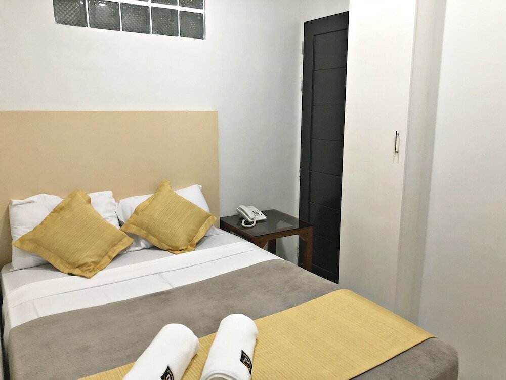 Фото Villa Rosita Hotel