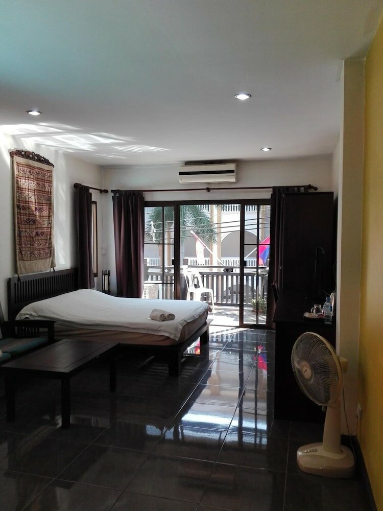 Фото Faa Apartment